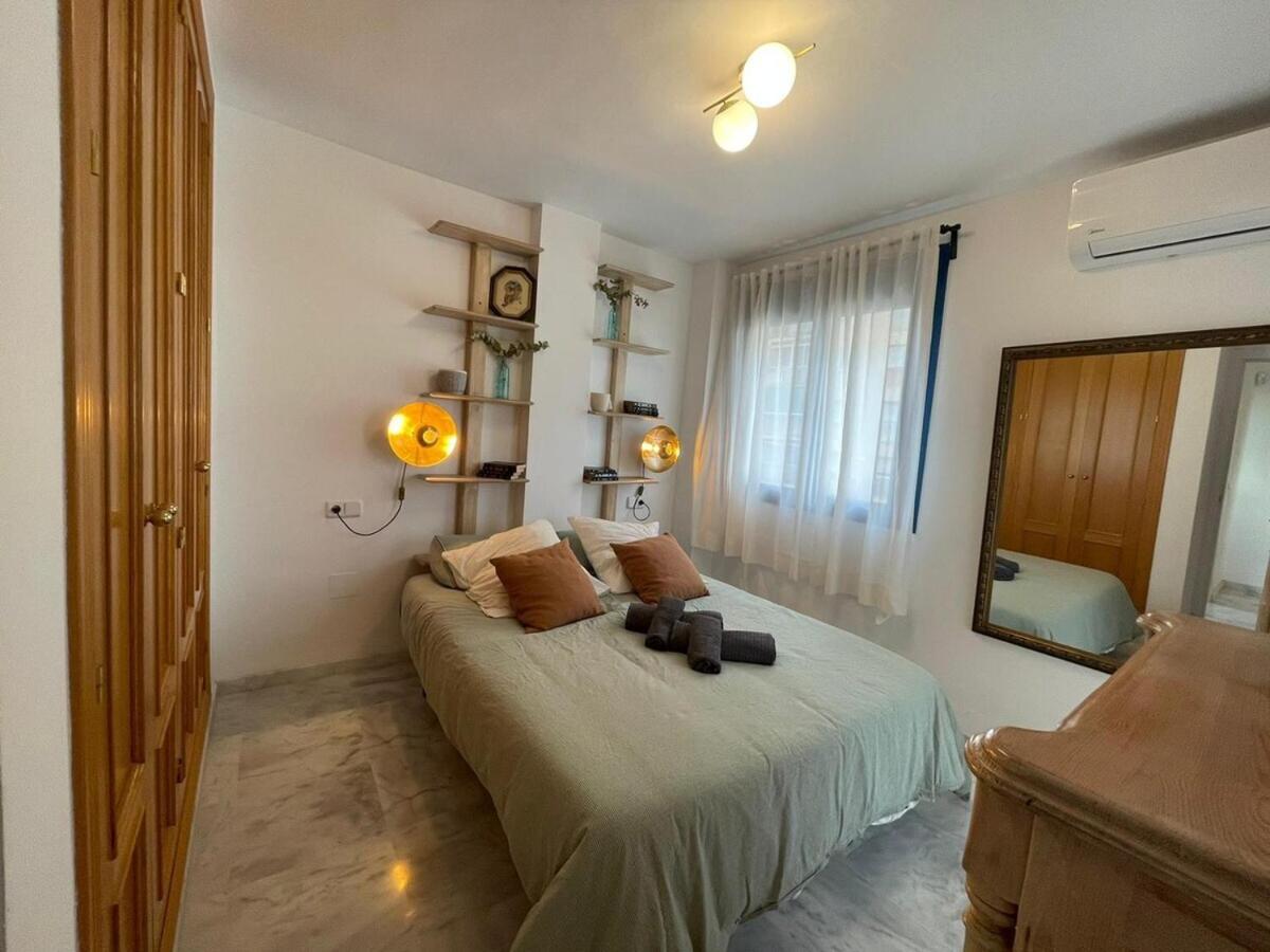Calu Homes Cerca Playa De Huelin Málaga Extérieur photo