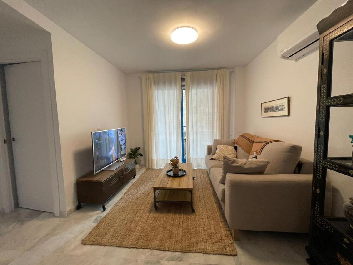 Calu Homes Cerca Playa De Huelin Málaga Extérieur photo