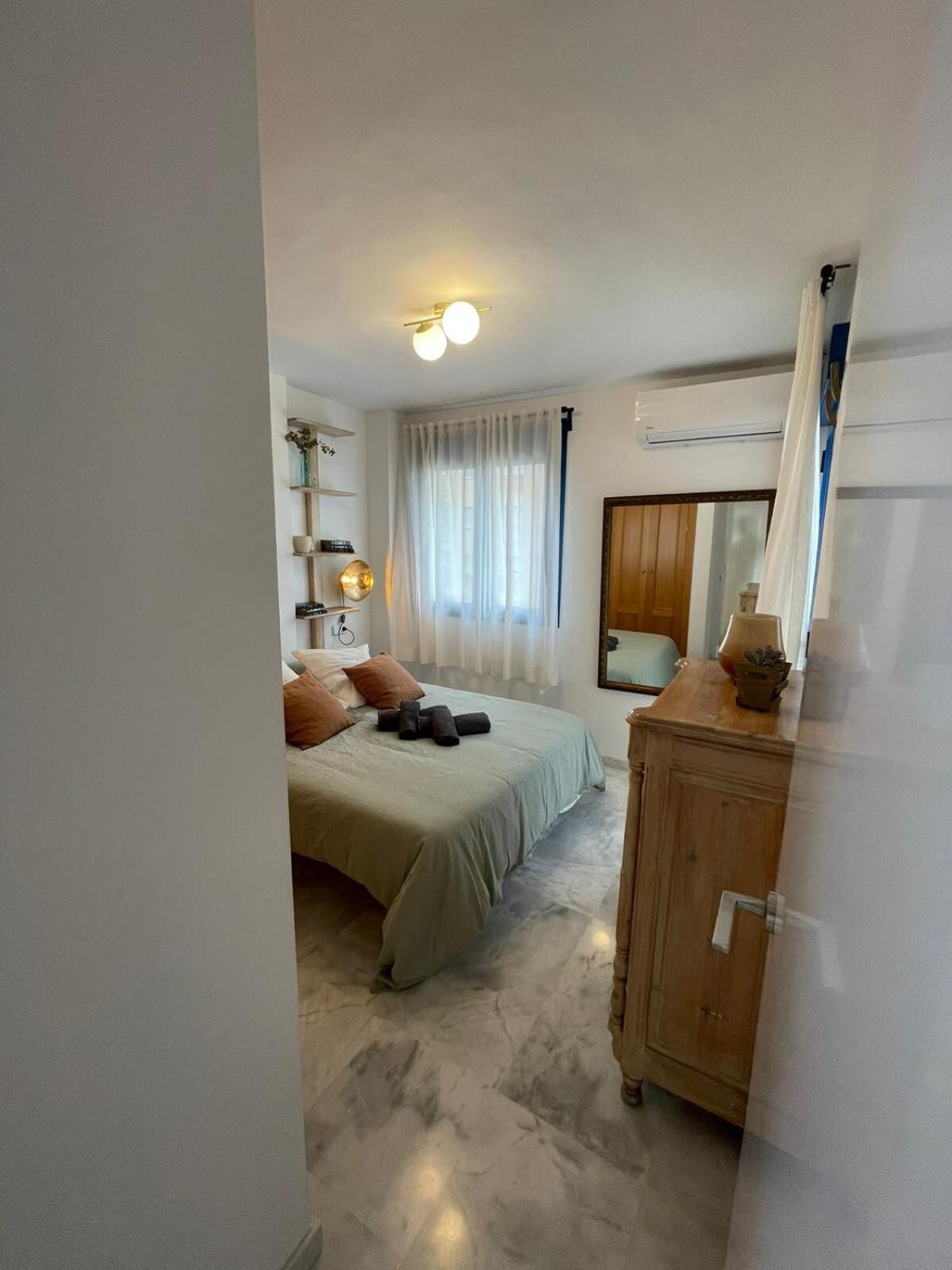 Calu Homes Cerca Playa De Huelin Málaga Extérieur photo