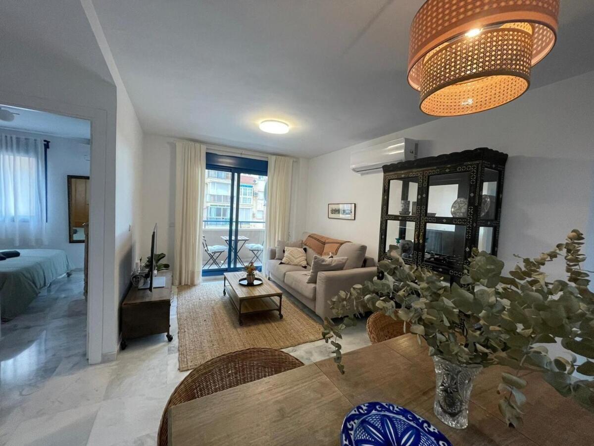 Calu Homes Cerca Playa De Huelin Málaga Extérieur photo