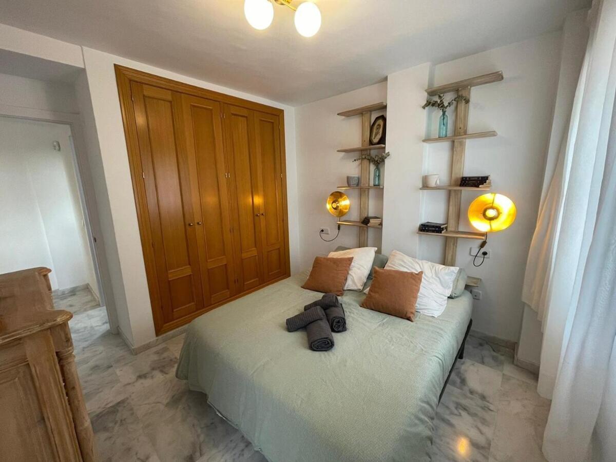 Calu Homes Cerca Playa De Huelin Málaga Extérieur photo