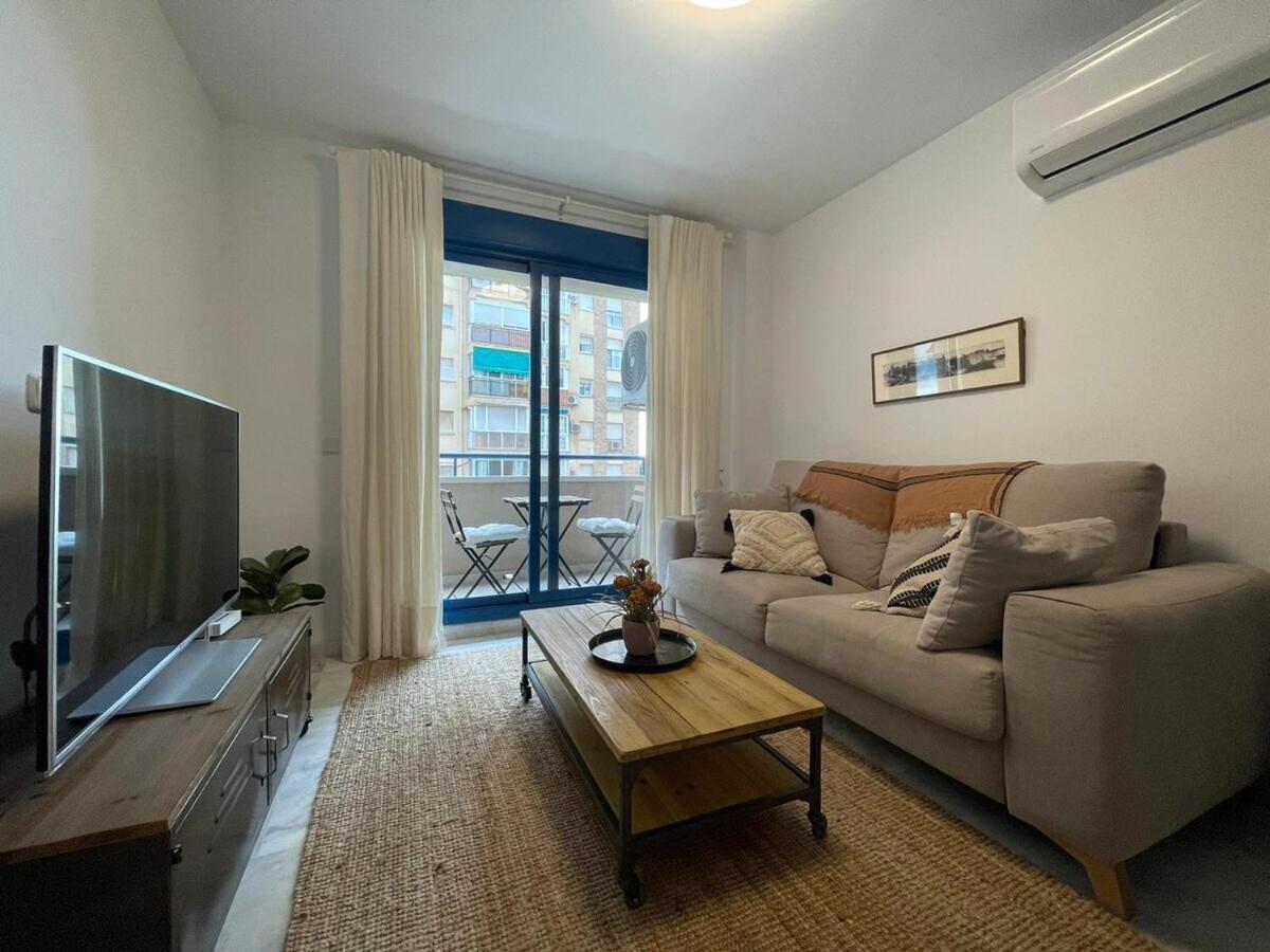 Calu Homes Cerca Playa De Huelin Málaga Extérieur photo