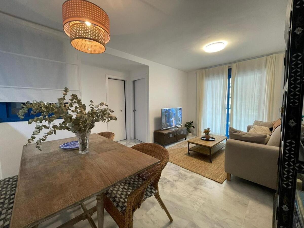 Calu Homes Cerca Playa De Huelin Málaga Extérieur photo